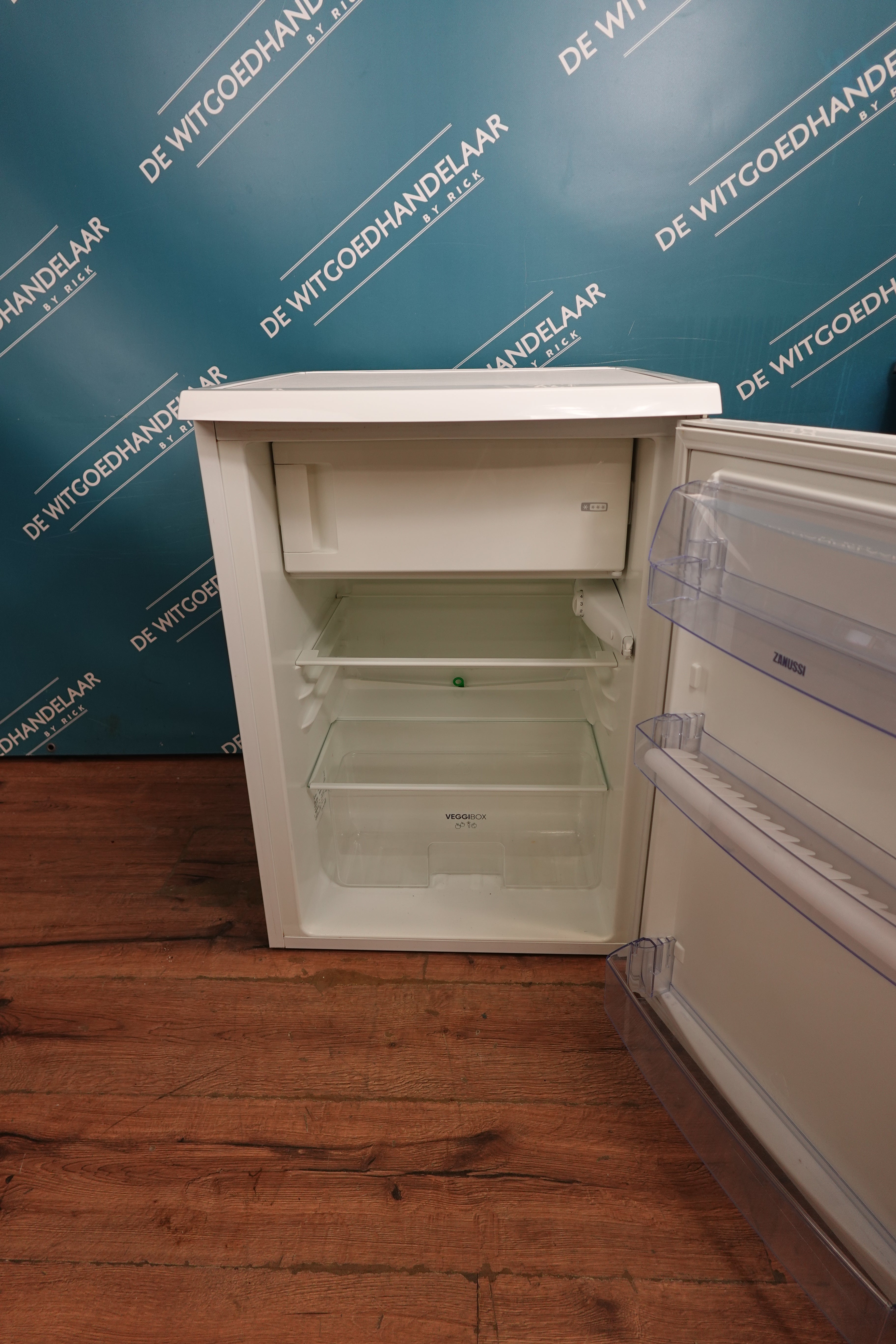 vrijstaande koel- vriescombinatie tafelmodel Zanussi