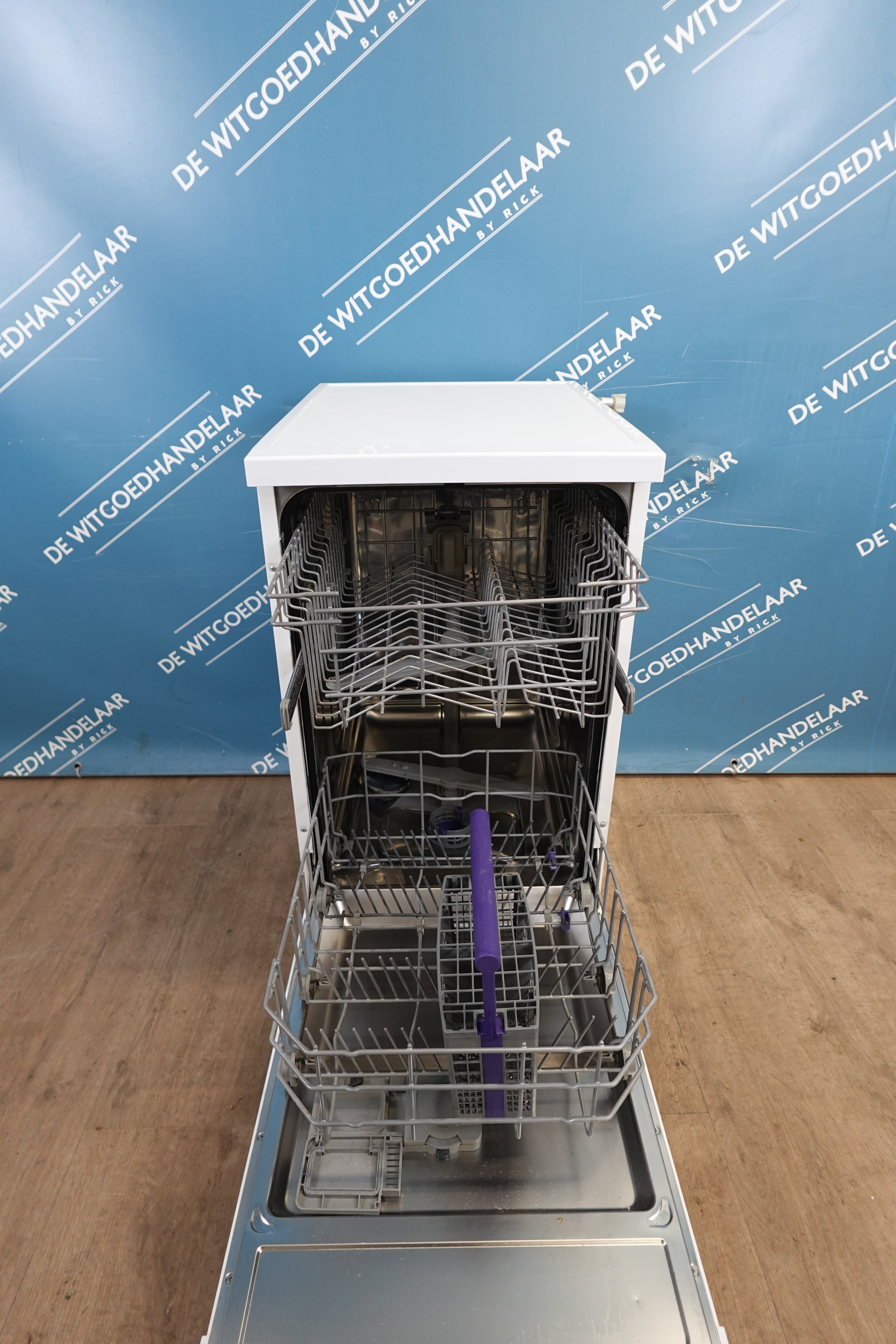 Vaatwasser vrijstaand Beko smal model
