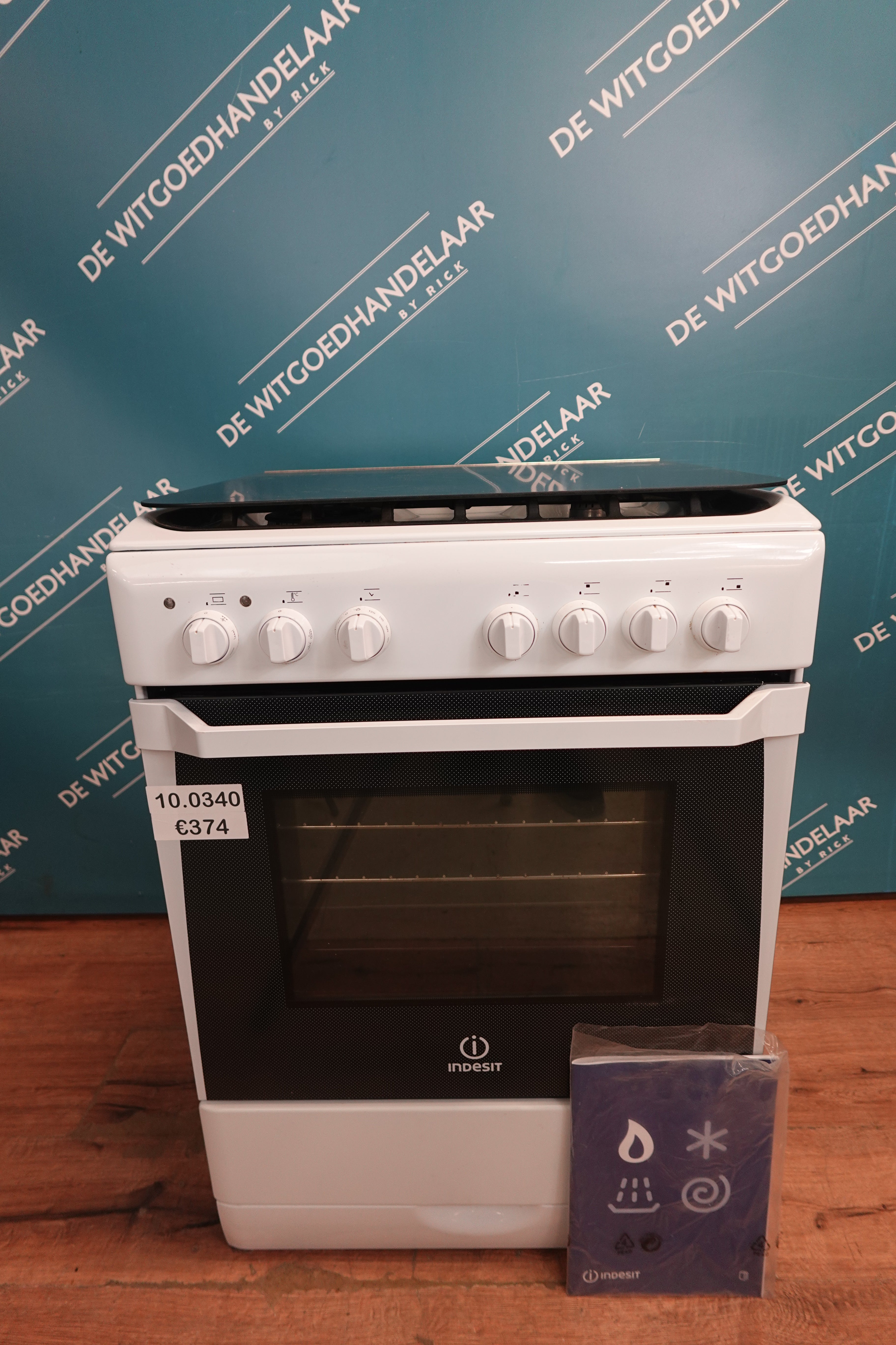 Gasfornuis met elektrische heteluchtoven Indesit