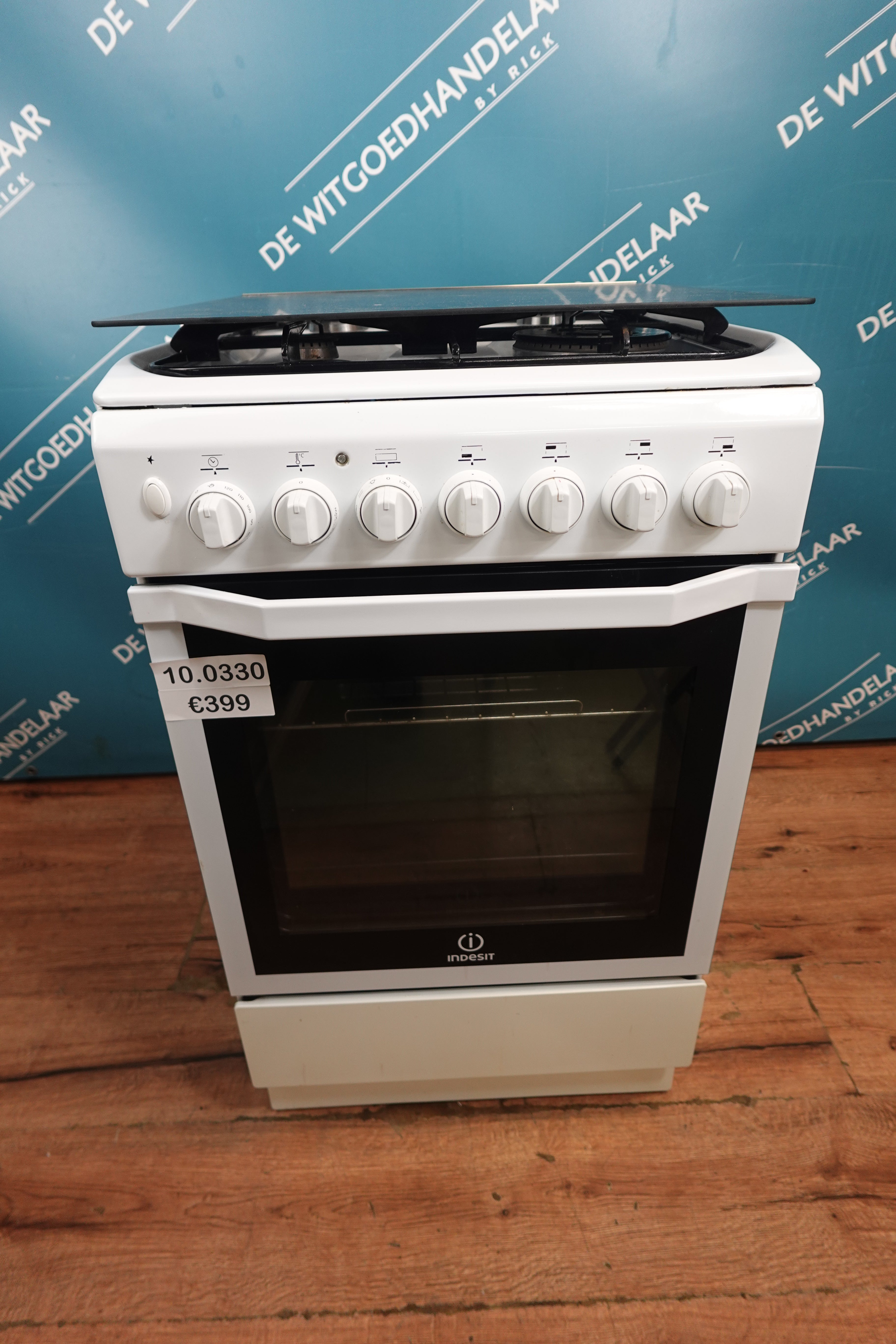 Gasfornuis met elektrische heteluchtoven Indesit