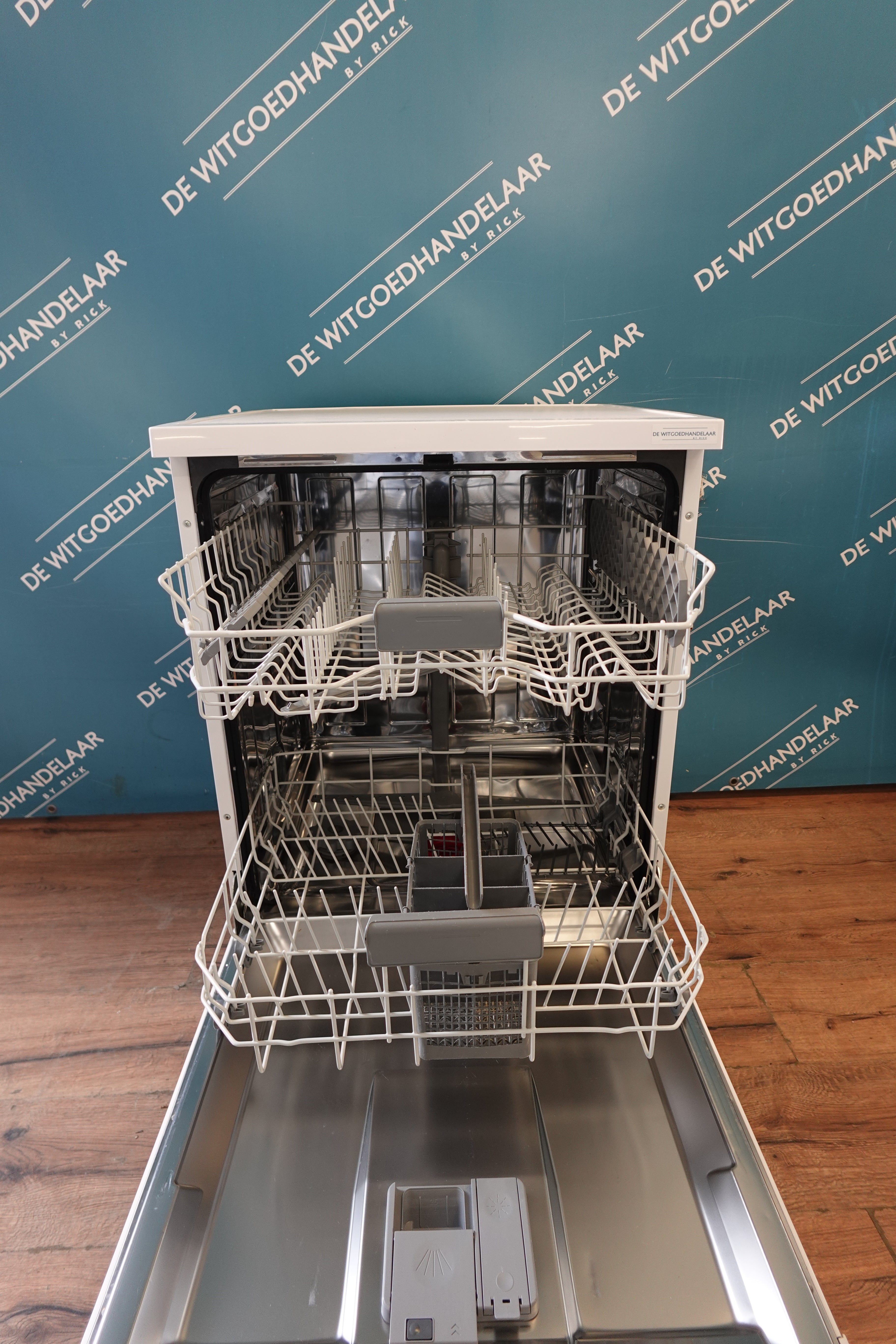 Vaatwasser vrijstaand Sharp