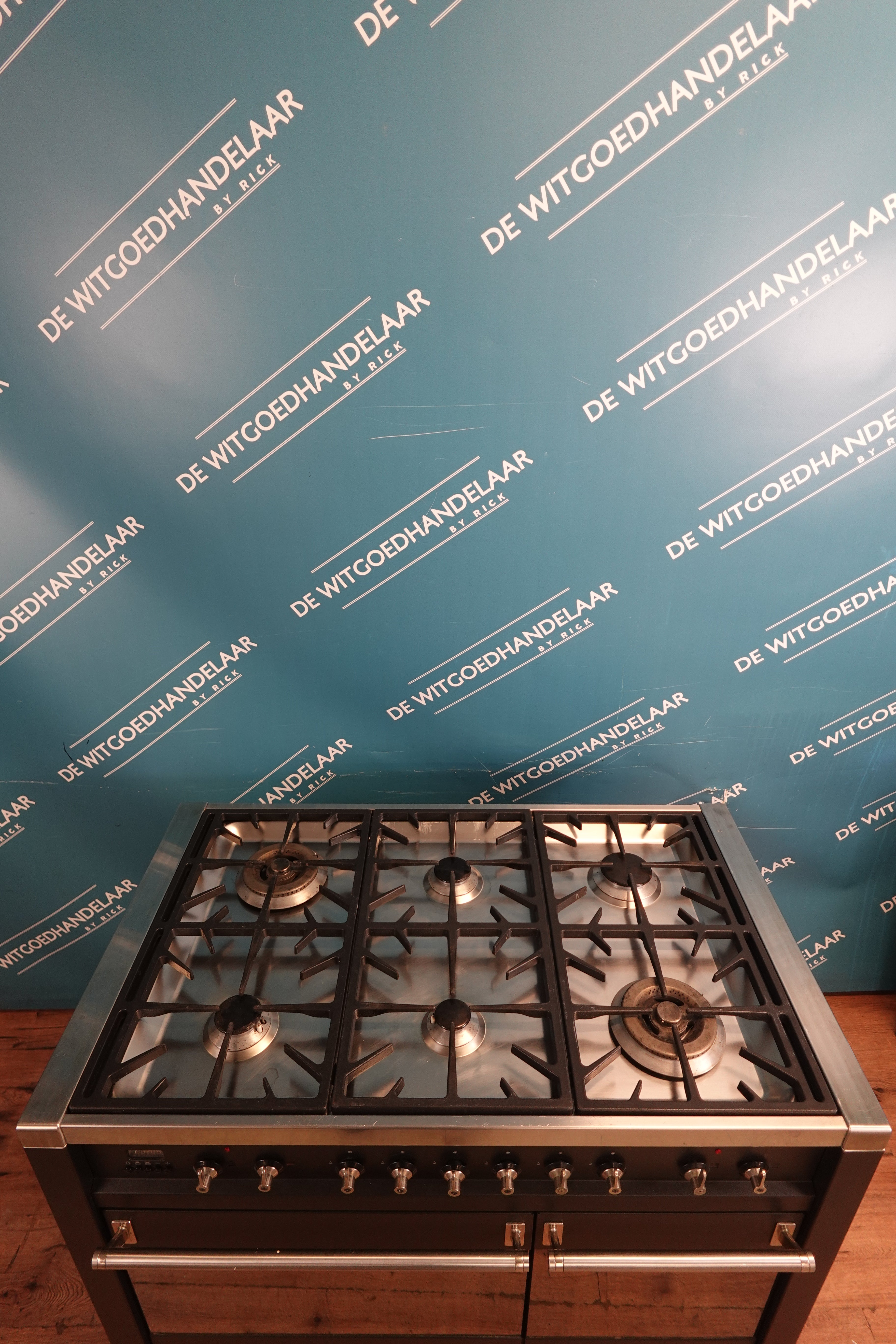 Gasfornuis met elektrische heteluchtoven Smeg