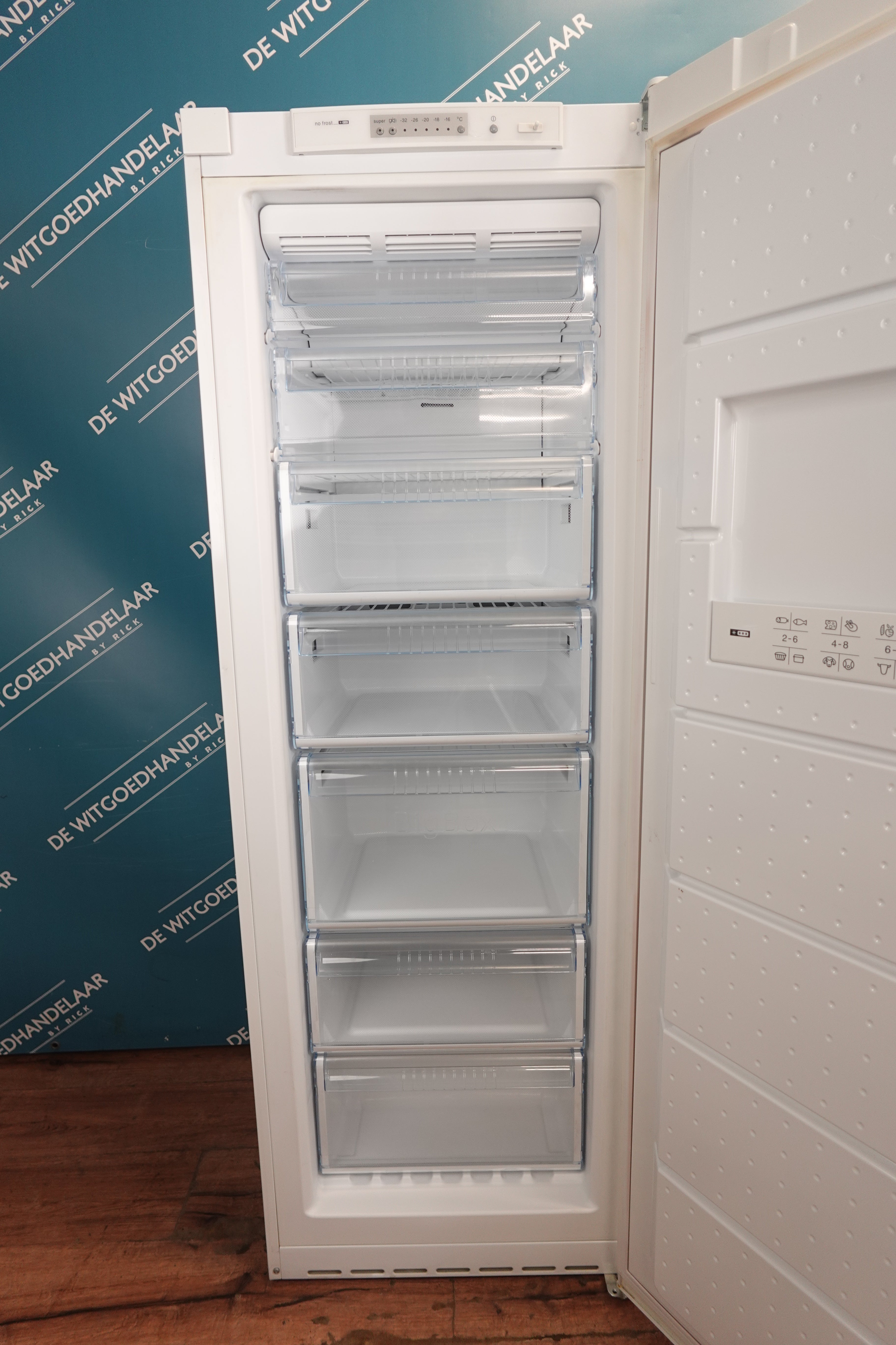 Vrijstaande vriezer Bosch 7 lades