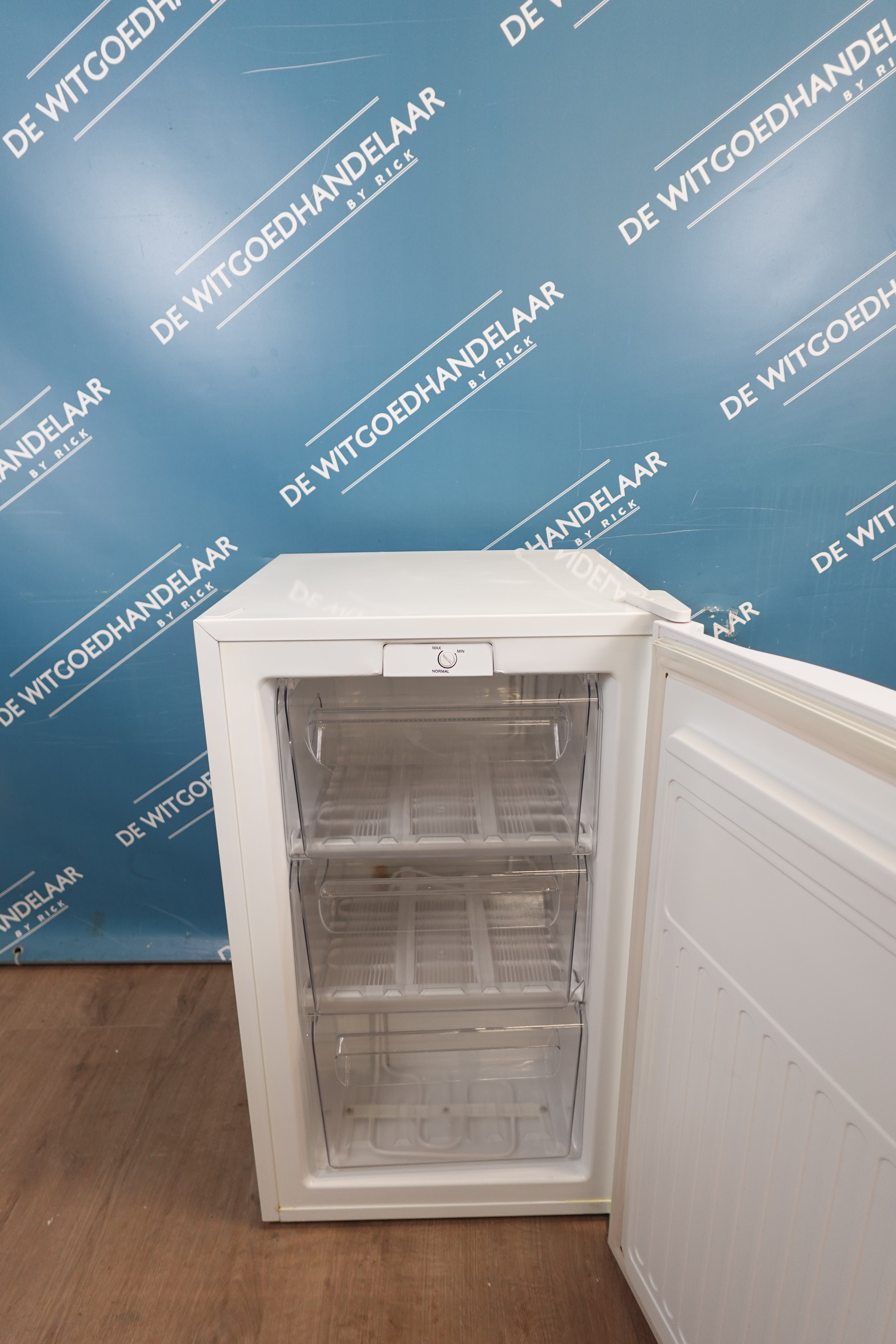 Tafelmodel vriezer Luxor 3 lades