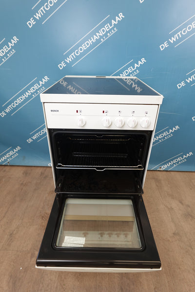 inductiefornuis met Elektrische heteluchtoven Bosch