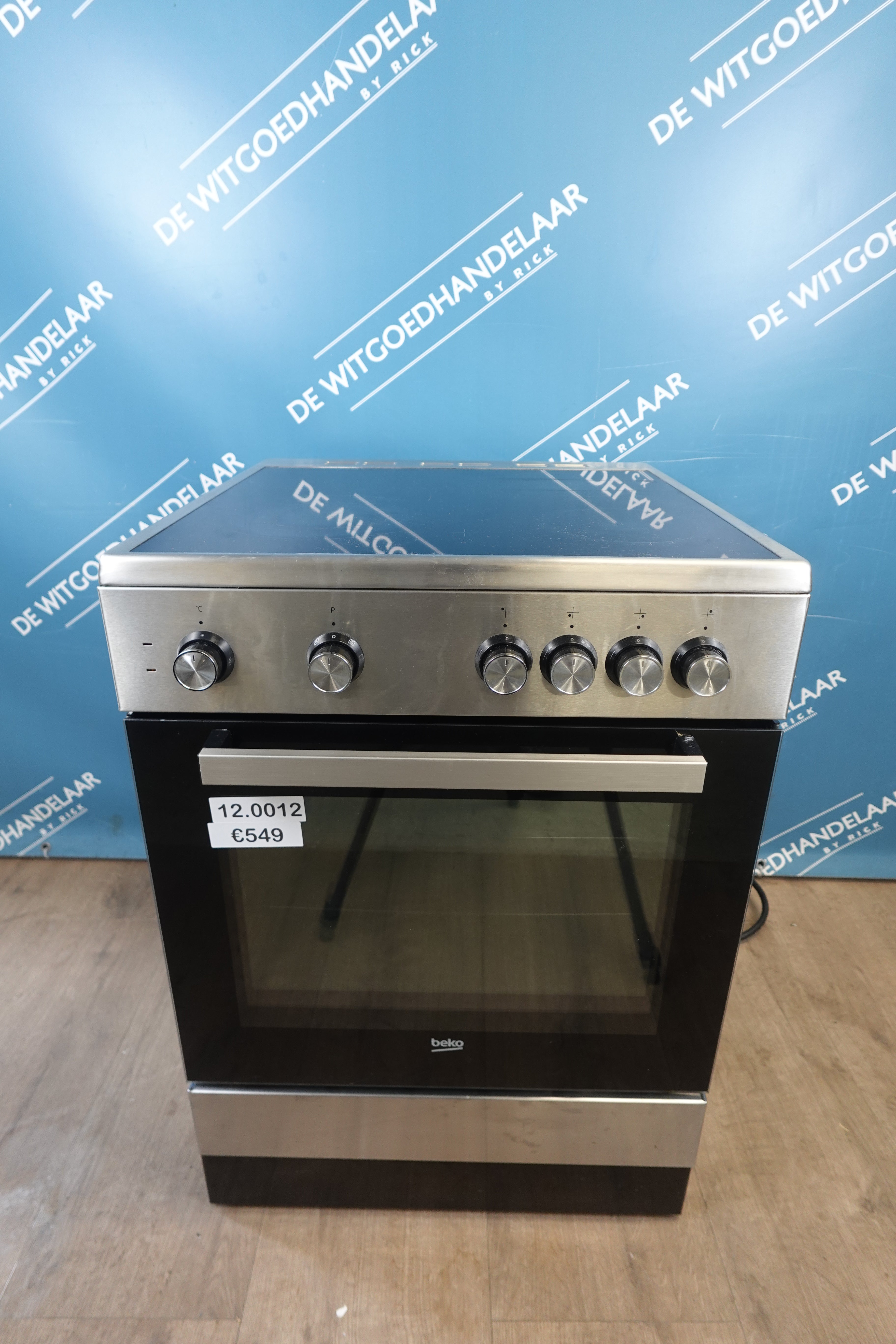 Keramisch fornuis met elektrische heteluchtoven Beko