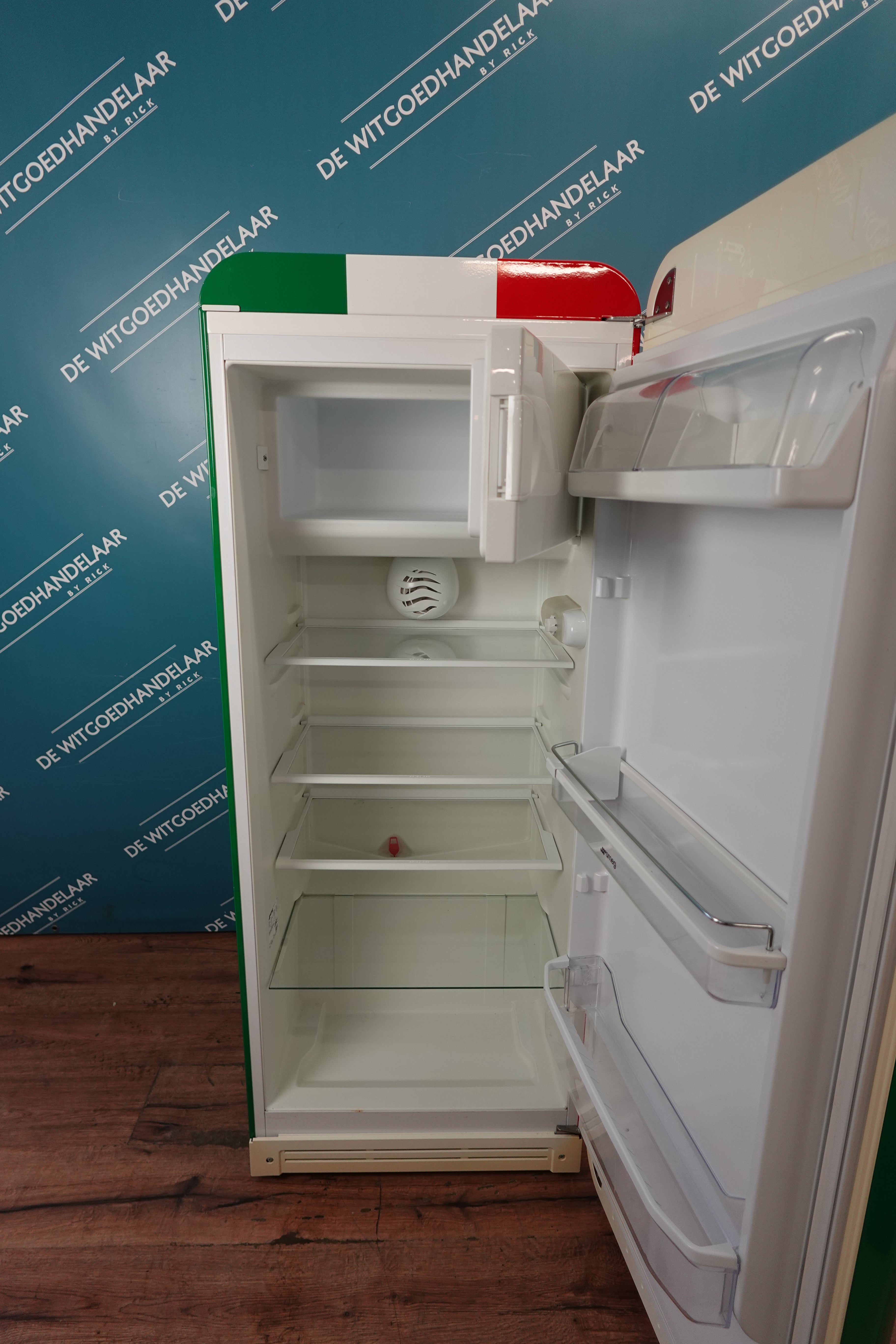 vrijstaande koel- vriescombinatie Smeg FAB28RIT